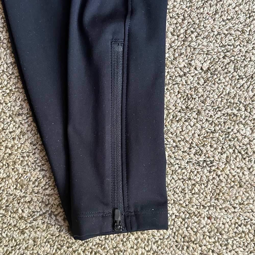 Under Armor Women’s Fitted Storm Pants - Picture 7 of 7